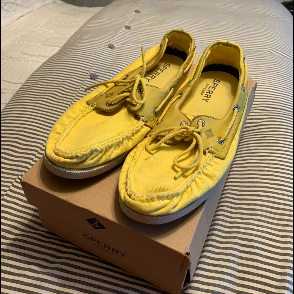 Men’s Sperrys size 11M